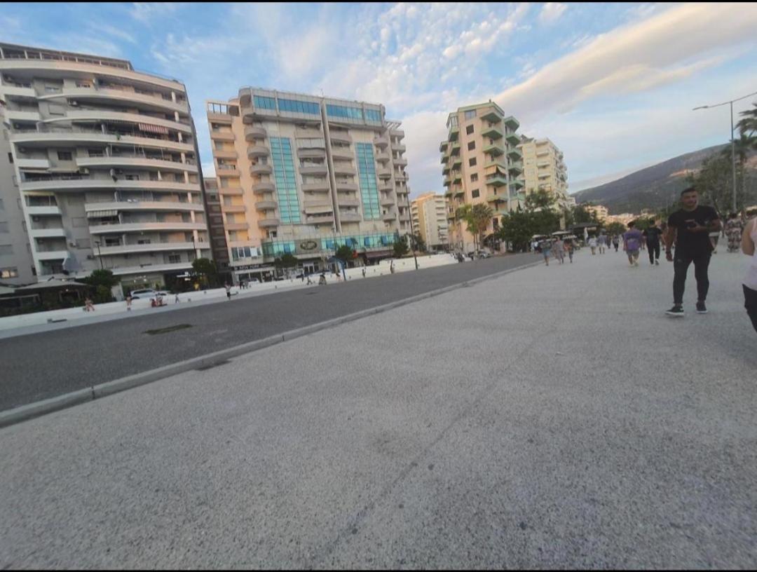 Kasa Apartment Vlorë Buitenkant foto